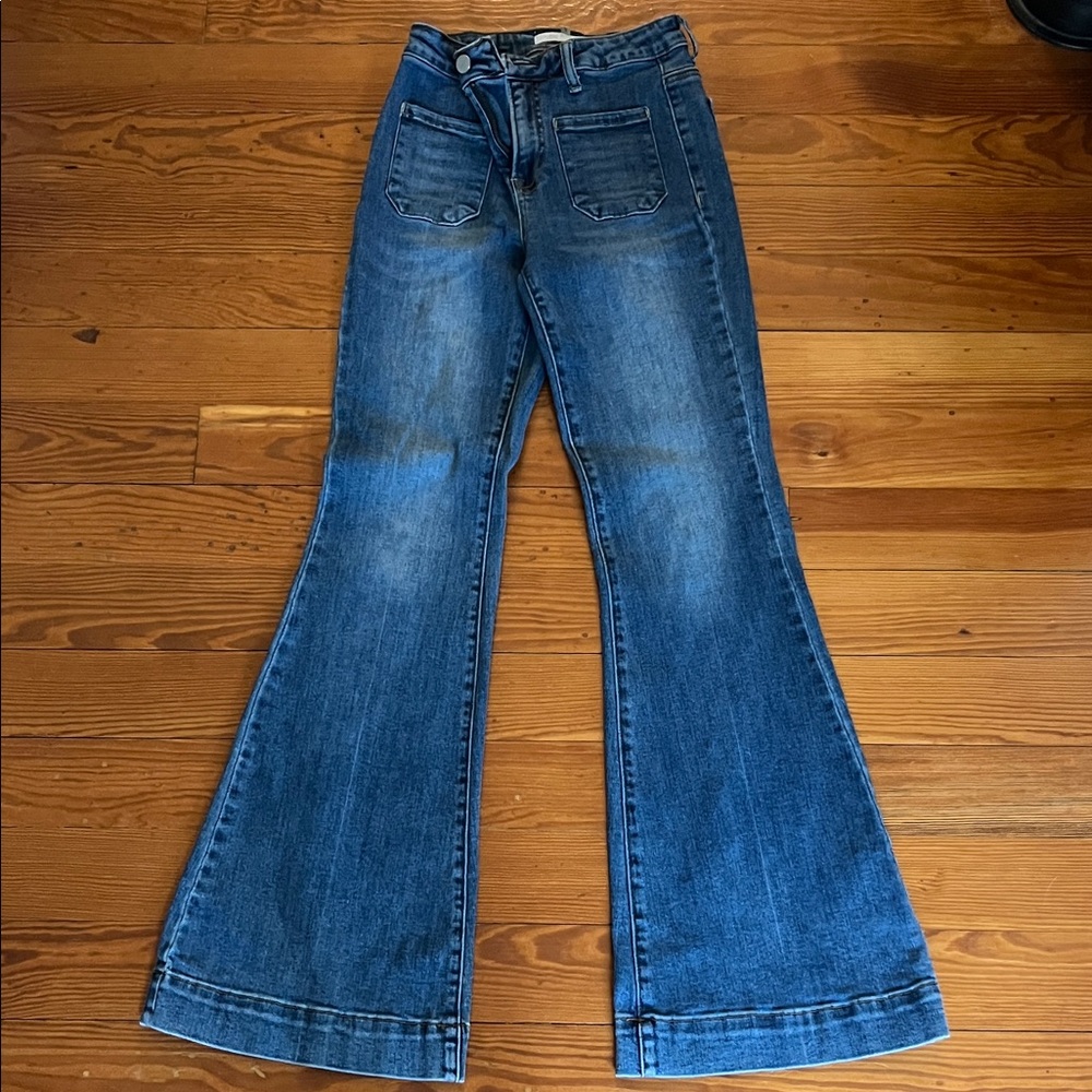 High-Rise Blue Flare Jeans with Front Patch Pockets